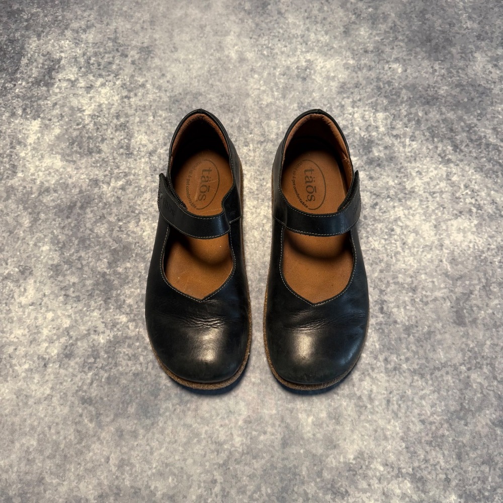 Taos Ta Dah Black Leather Mary Jane Flats Women Comfort Shoes Spain 38 US 7 7.5